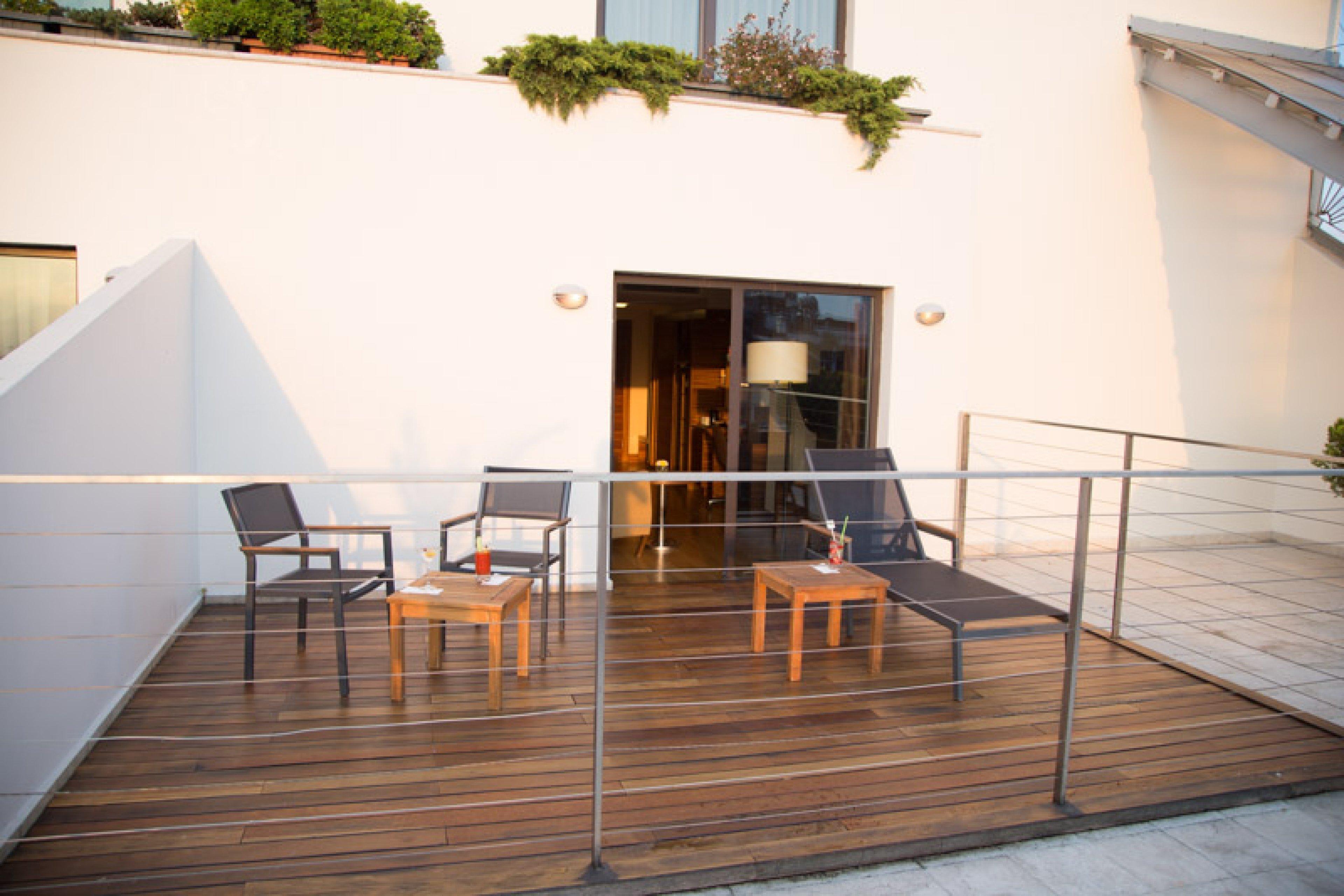 Holiday Inn Sisli By Ihg Istanbul Exterior foto