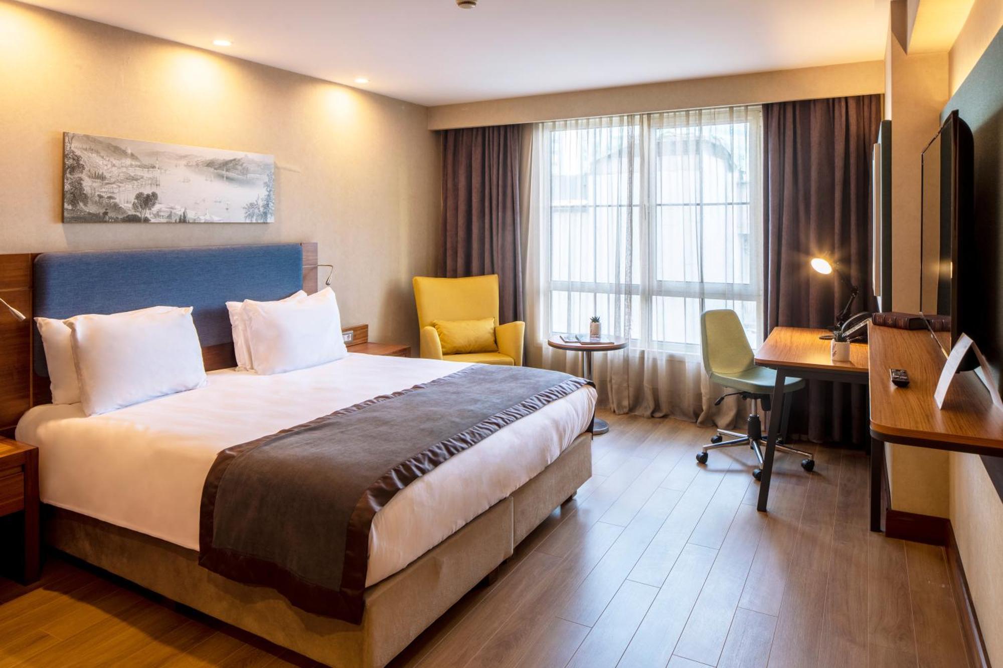 Holiday Inn Sisli By Ihg Istanbul Exterior foto
