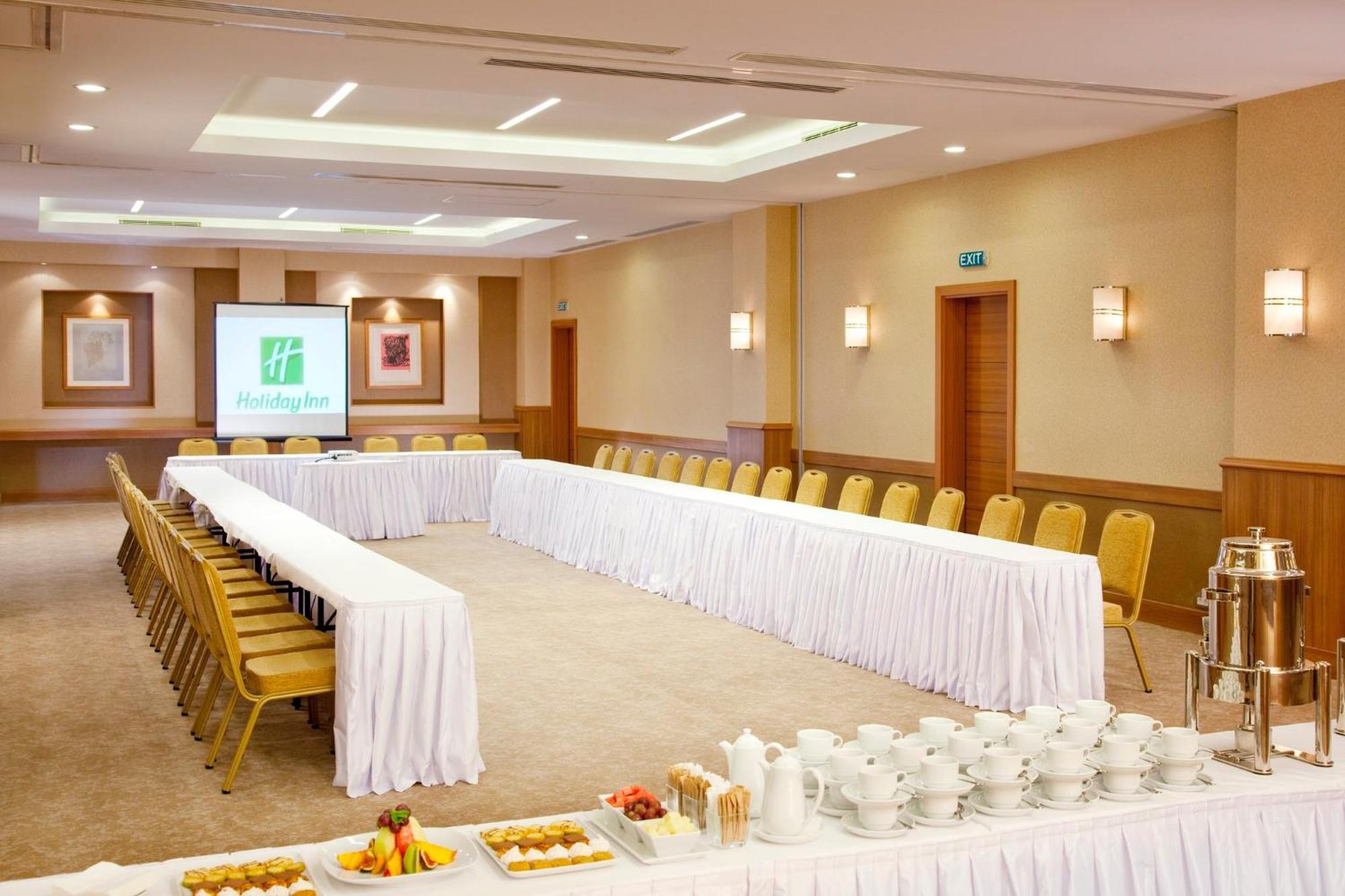 Holiday Inn Sisli By Ihg Istanbul Exterior foto